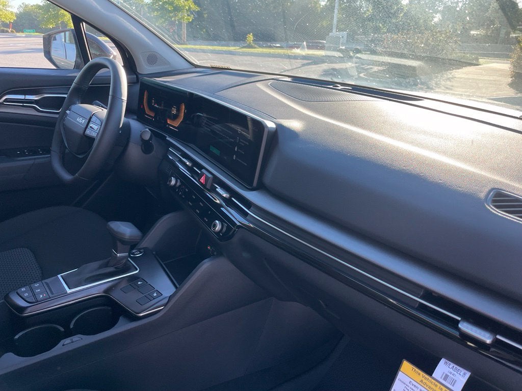 2027 Kia Sportage LX