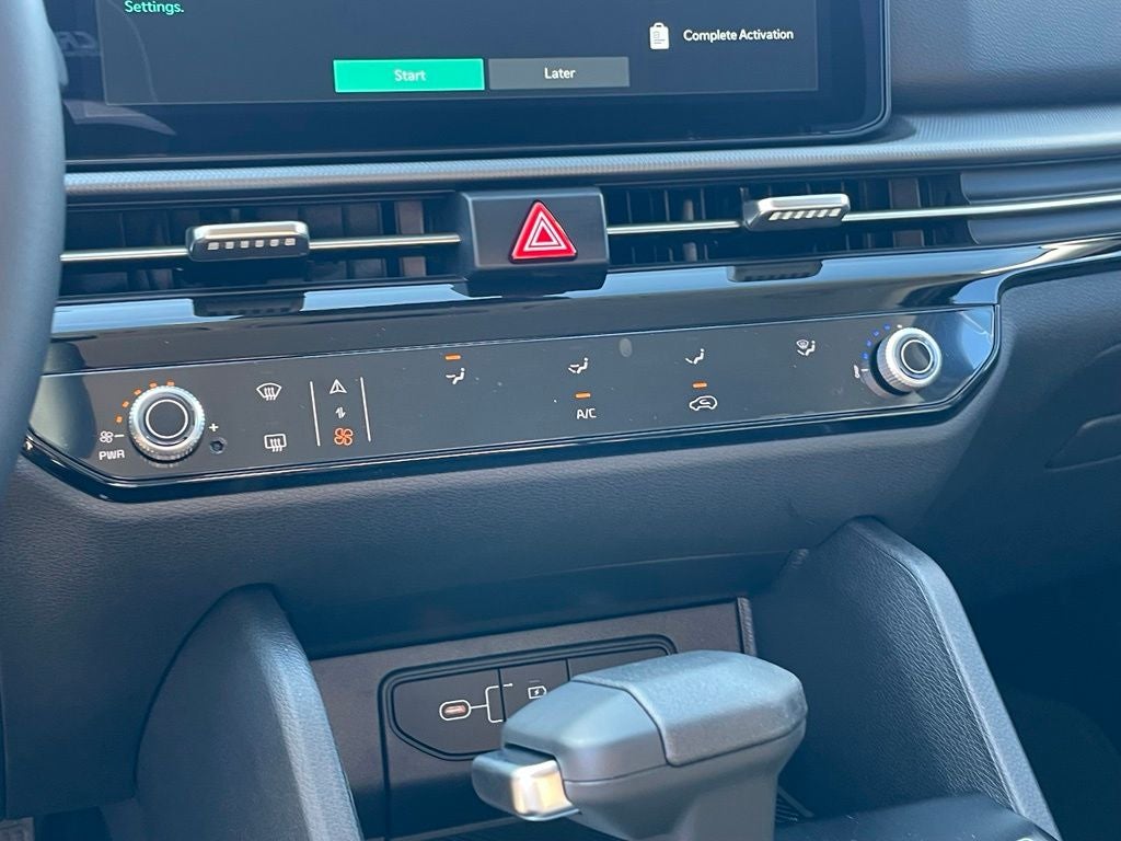 2027 Kia Sportage LX