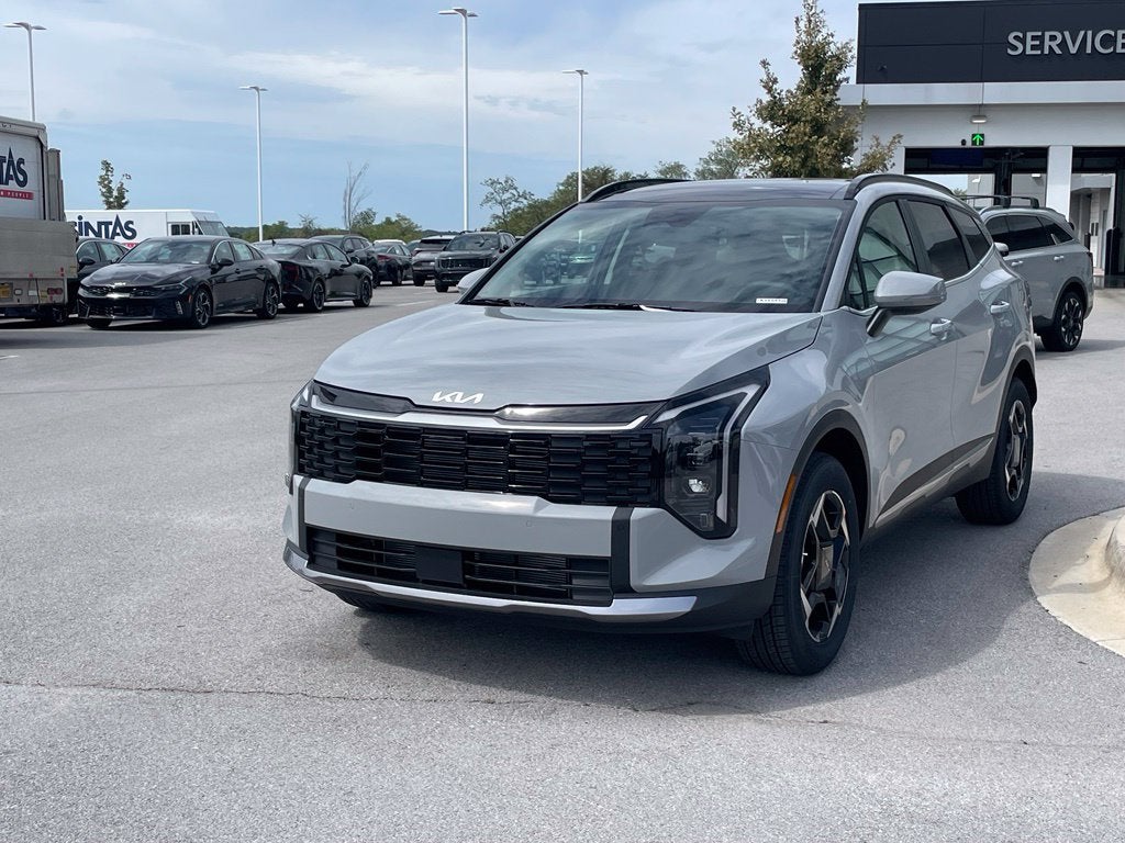2027 Kia Sportage EX