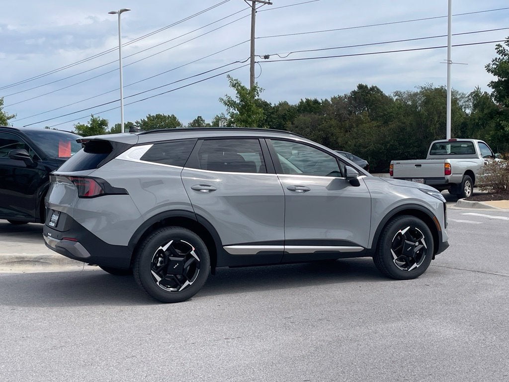 2027 Kia Sportage EX