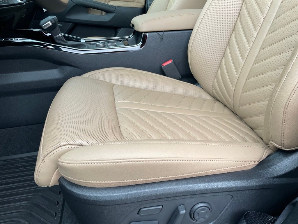 2026 Kia Sorento X-Line SX Prestige - Olive Brown Leather Pkg