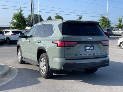 2025 Toyota Sequoia SR5 - 9520 LB TOWING CAPACITY / WIRELESS CARPLAY