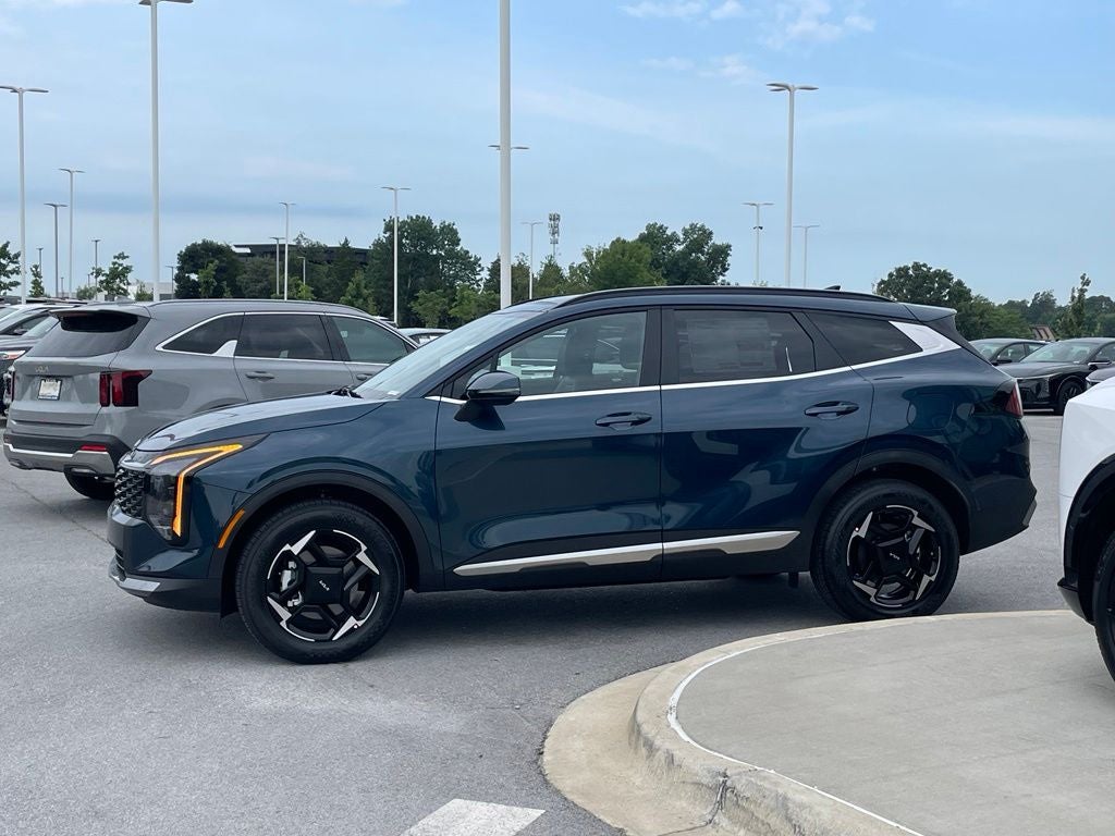 2027 Kia Sportage EX