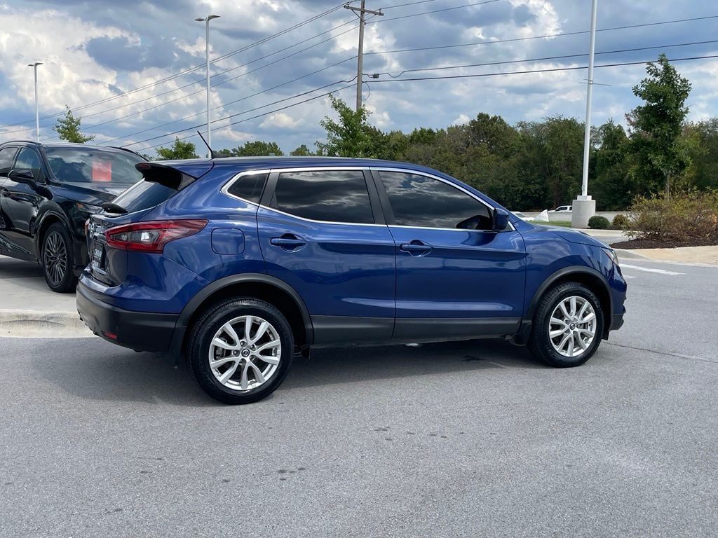 2022 Nissan Rogue Sport S - BLIND SPOT WARNING / AUTOMATIC HEADLIGHTS