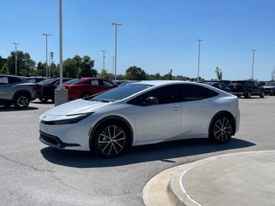 2024 Toyota Prius XLE - 52 MPG / RAIN SENSING WIPERS