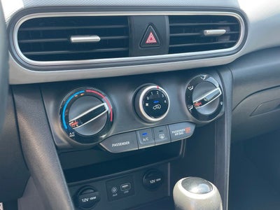 2018 Hyundai Kona SEL - PUSH BUTTON START / APPLE CARPLAY