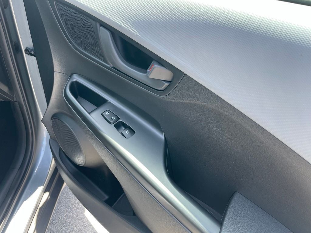 2018 Hyundai Kona SEL - PUSH BUTTON START / APPLE CARPLAY