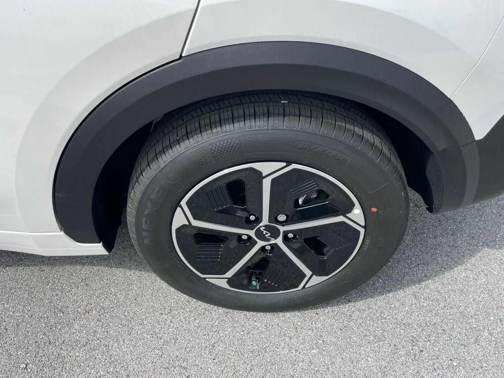 2026 Kia Niro LX
