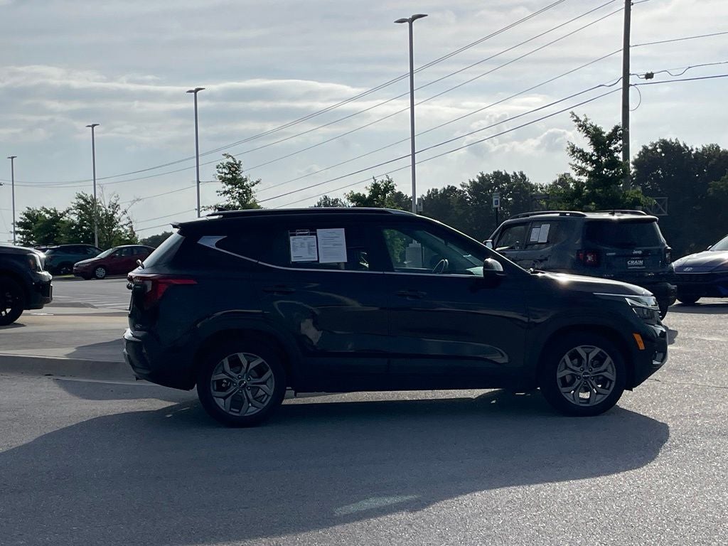 2024 Kia Seltos S - KIA CERTIFIED / APPLE CARPLAY