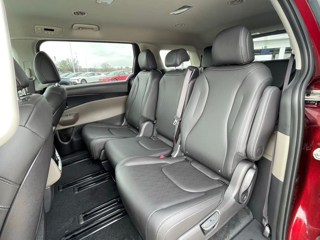 2026 Kia Carnival LXS