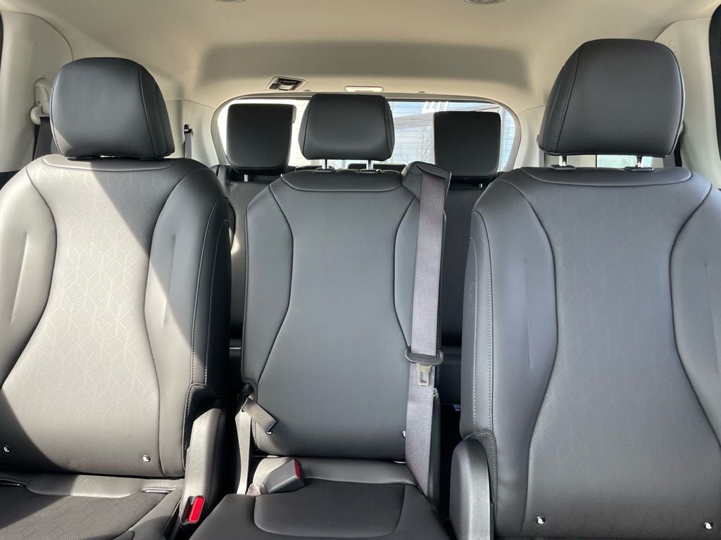 2026 Kia Carnival LXS