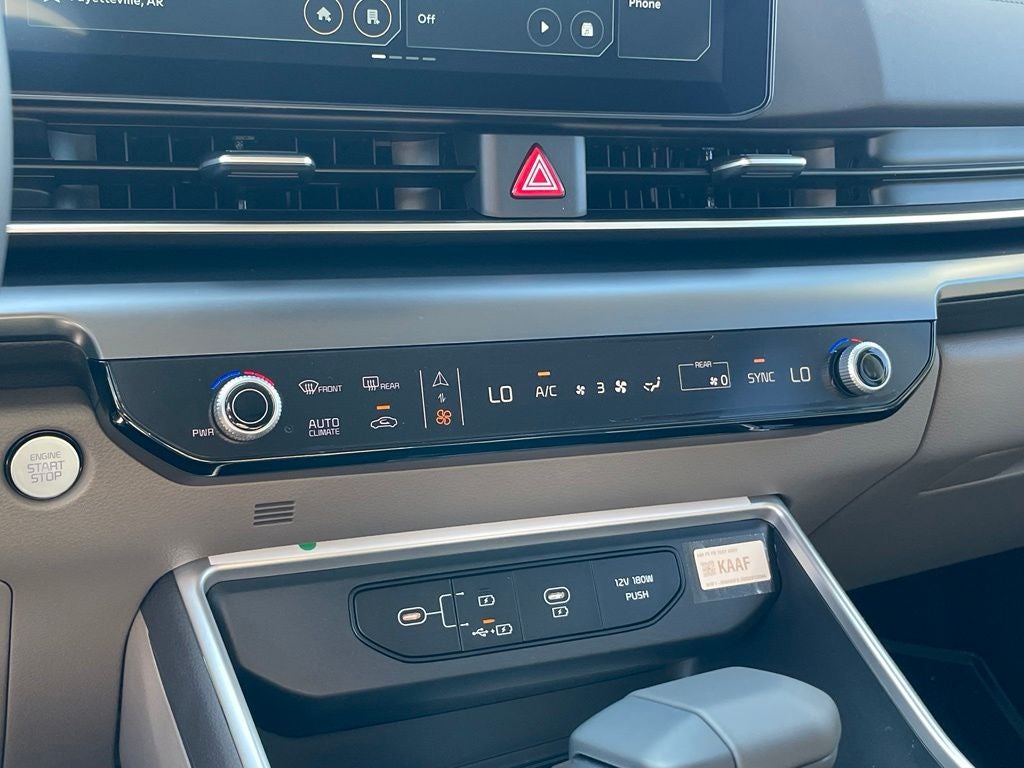 2027 Kia Carnival LXS
