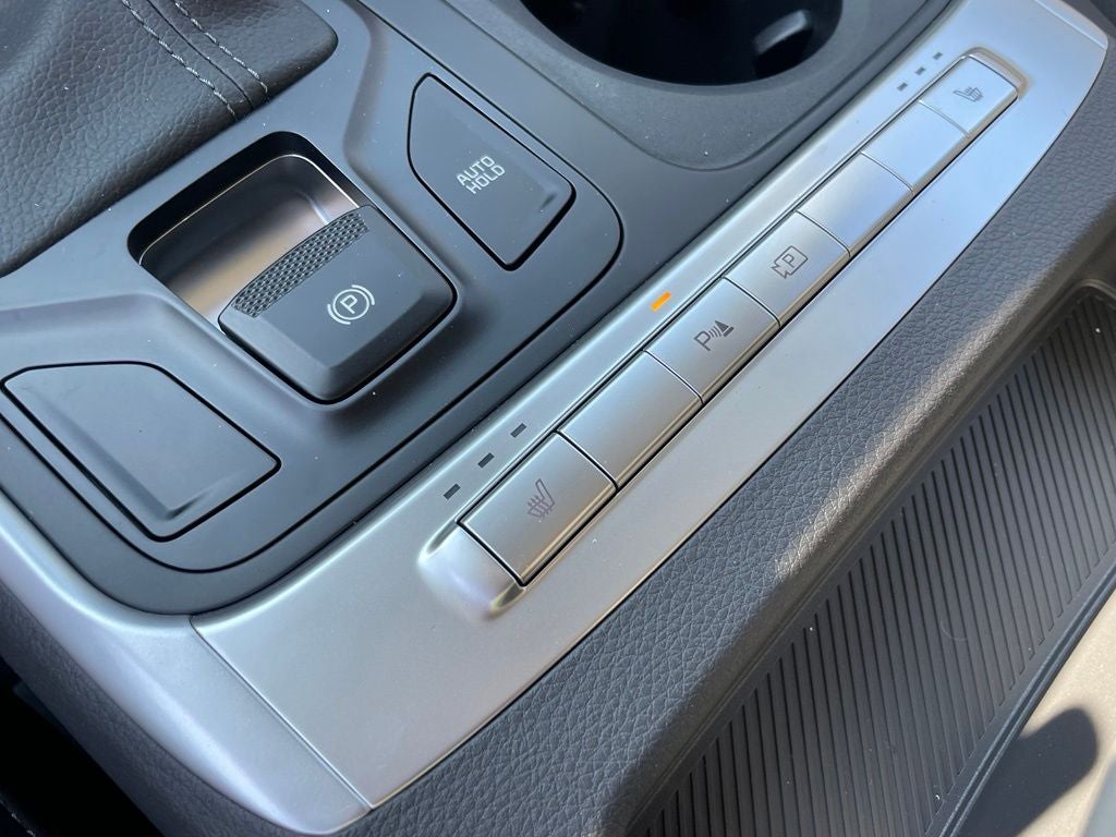 2027 Kia Carnival LXS