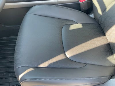 2027 Kia Carnival LXS