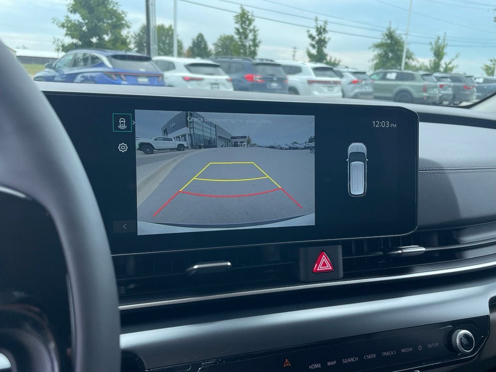 2027 Kia Carnival LXS