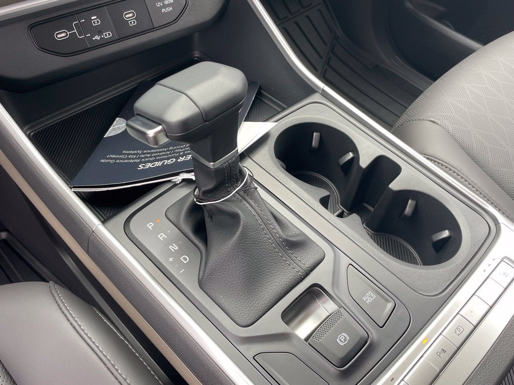 2027 Kia Carnival LXS