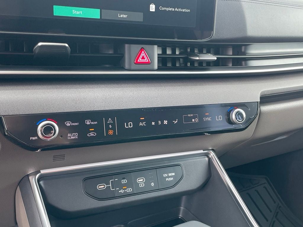 2026 Kia Carnival EX