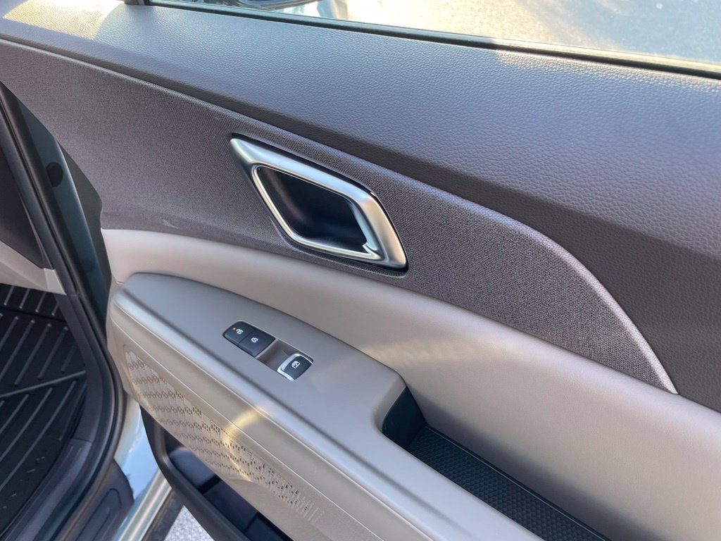 2027 Kia Carnival EX