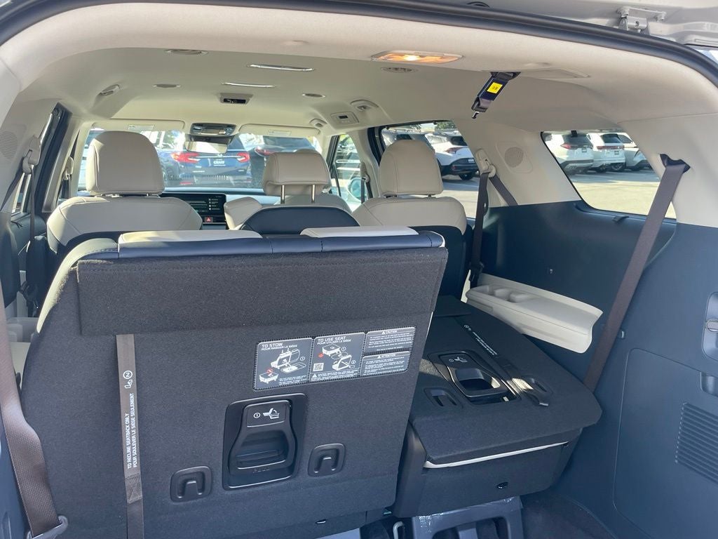 2026 Kia Carnival EX