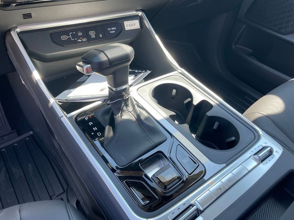 2027 Kia Carnival SX