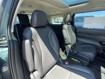 2027 Kia Carnival SX