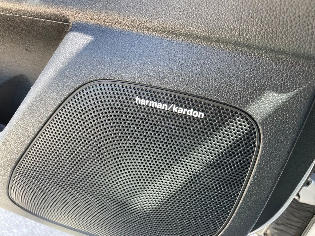 2022 Kia Sportage SX - KIA CERTIFIED / POWER MOONROOF