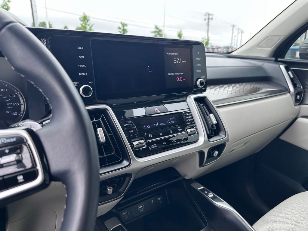 2022 Kia Sorento Hybrid EX - BLIND SPOT ASSIST / APPLE CARPLAY