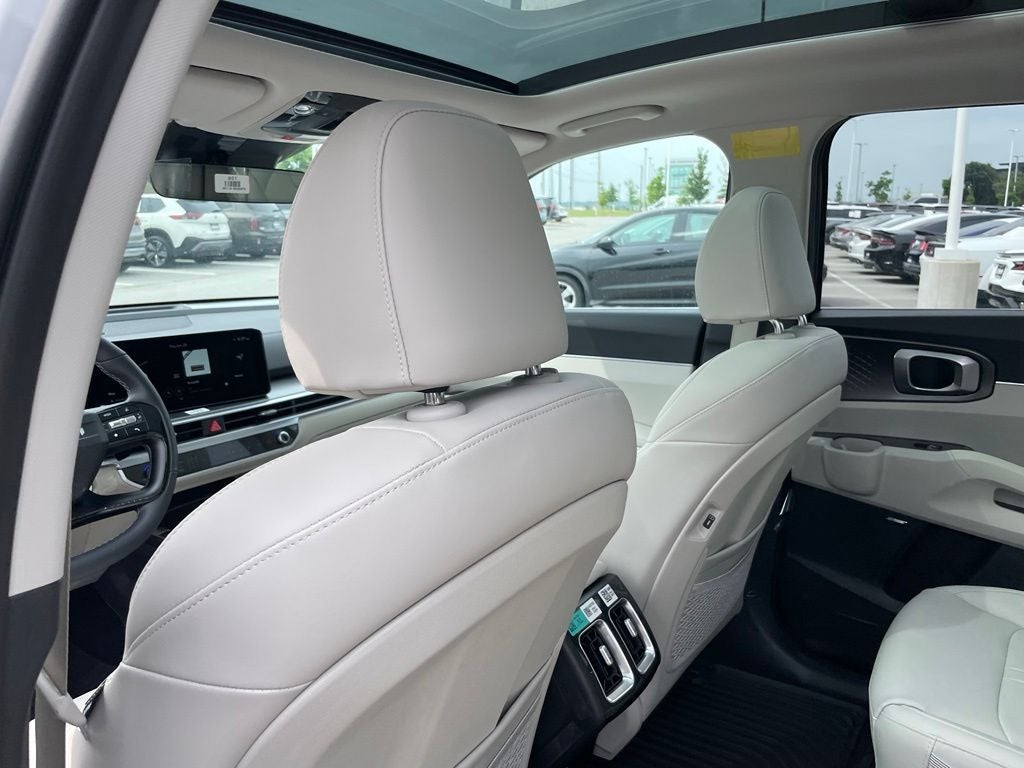 2026 Kia Sorento Hybrid EX
