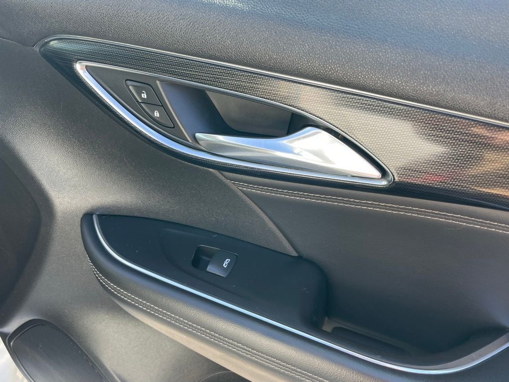 2023 Buick Envision Essence - AUTO HIGH BEAMS / LANE KEEP ASSIST