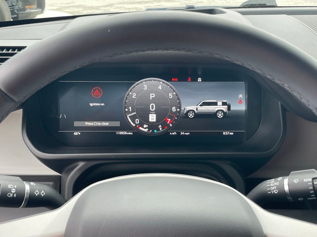 2025 Land Rover Defender 110 X-Dynamic SE - PANORAMIC ROOF / ELECTRONIC AIR SUSPENSION