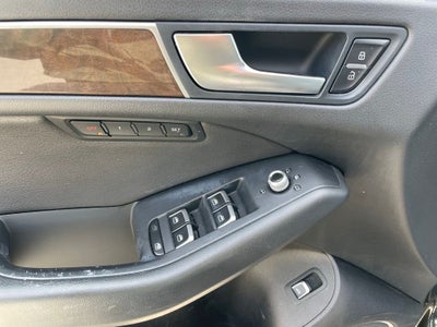 2016 Audi Q5 3.0T Prestige QUATTRO - HEATED CUP HOLDERS / PANORAMIC ROOF