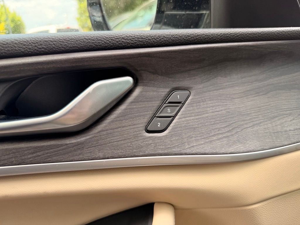 2023 Jeep Grand Cherokee L Limited CARFAX 1-OWNER