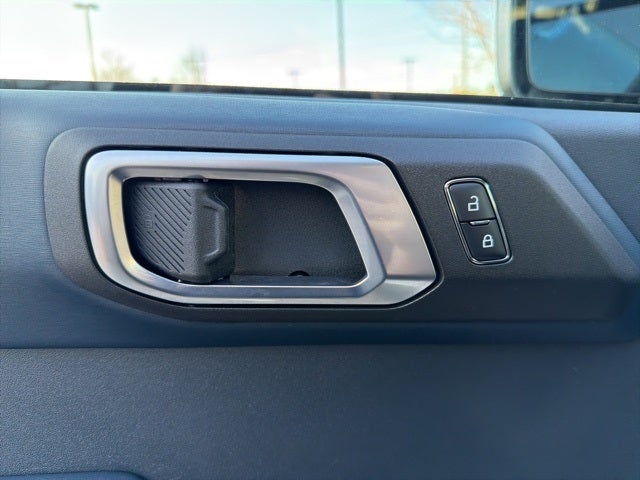 2023 Ford Bronco Outer Banks Sasquatch package