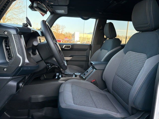 2023 Ford Bronco Outer Banks Sasquatch package