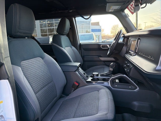 2023 Ford Bronco Outer Banks Sasquatch package