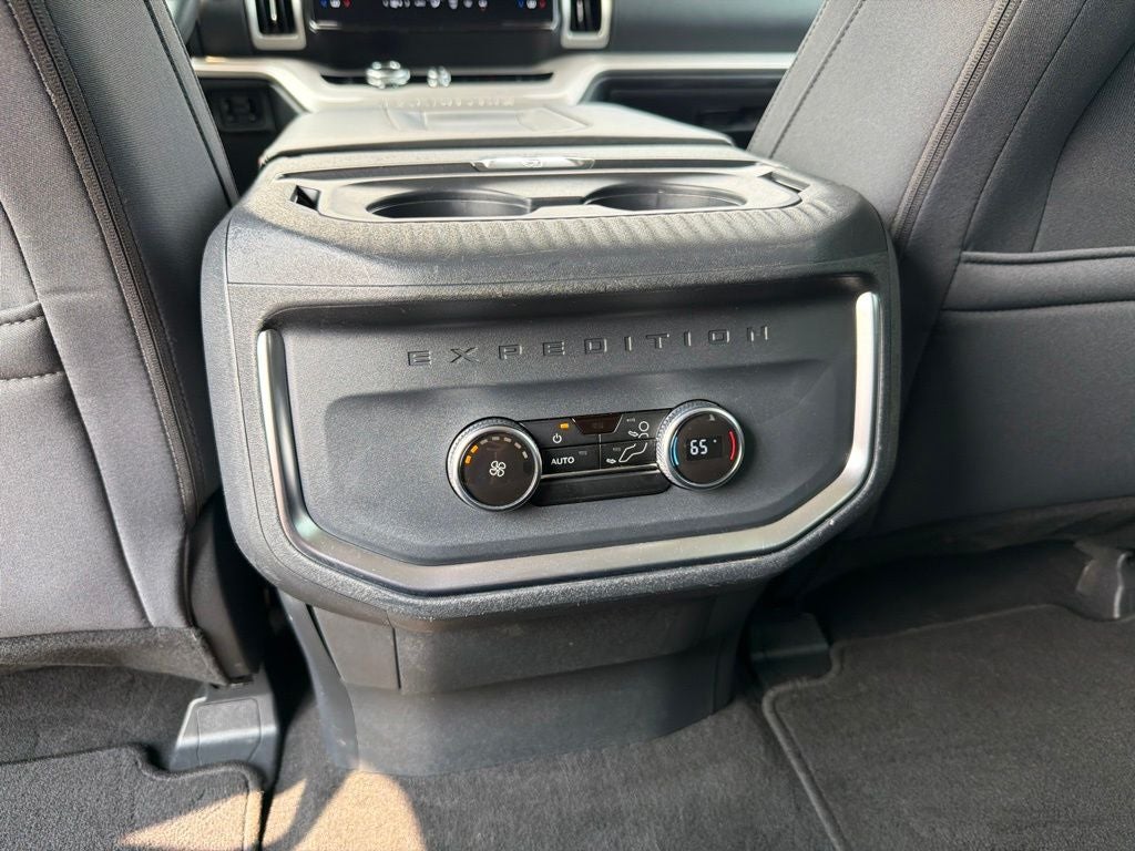 2025 Ford Expedition Active CARFAX 1-OWNER