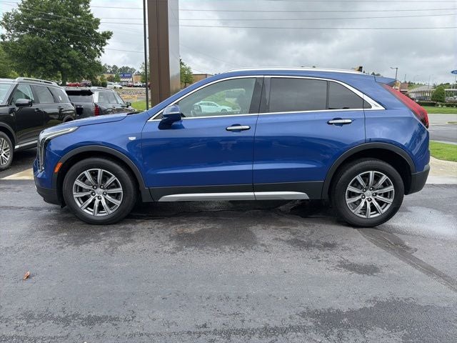 2021 Cadillac XT4 Premium Luxury