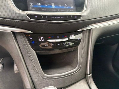 2018 Cadillac XT5 Premium Luxury