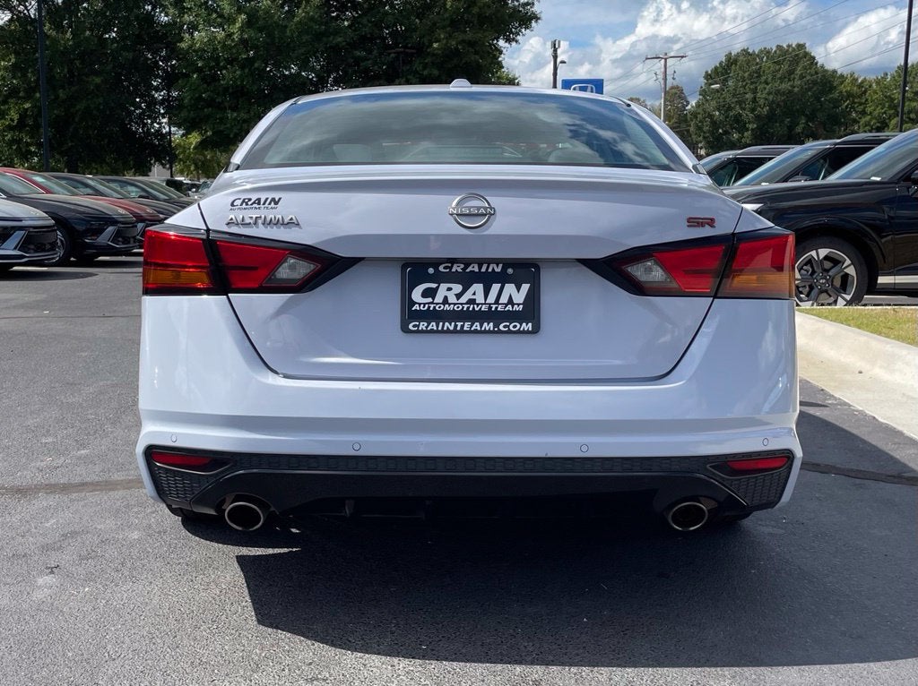 2024 Nissan Altima 2.5 SR Clean CarFax, One Owner