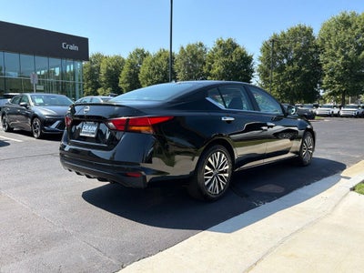 2025 Nissan Altima 2.5 SV CARFAX 1-Owner