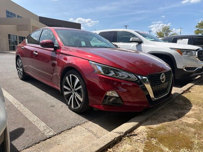 2019 Nissan Altima 2.5 Platinum CLEAN CARFAX