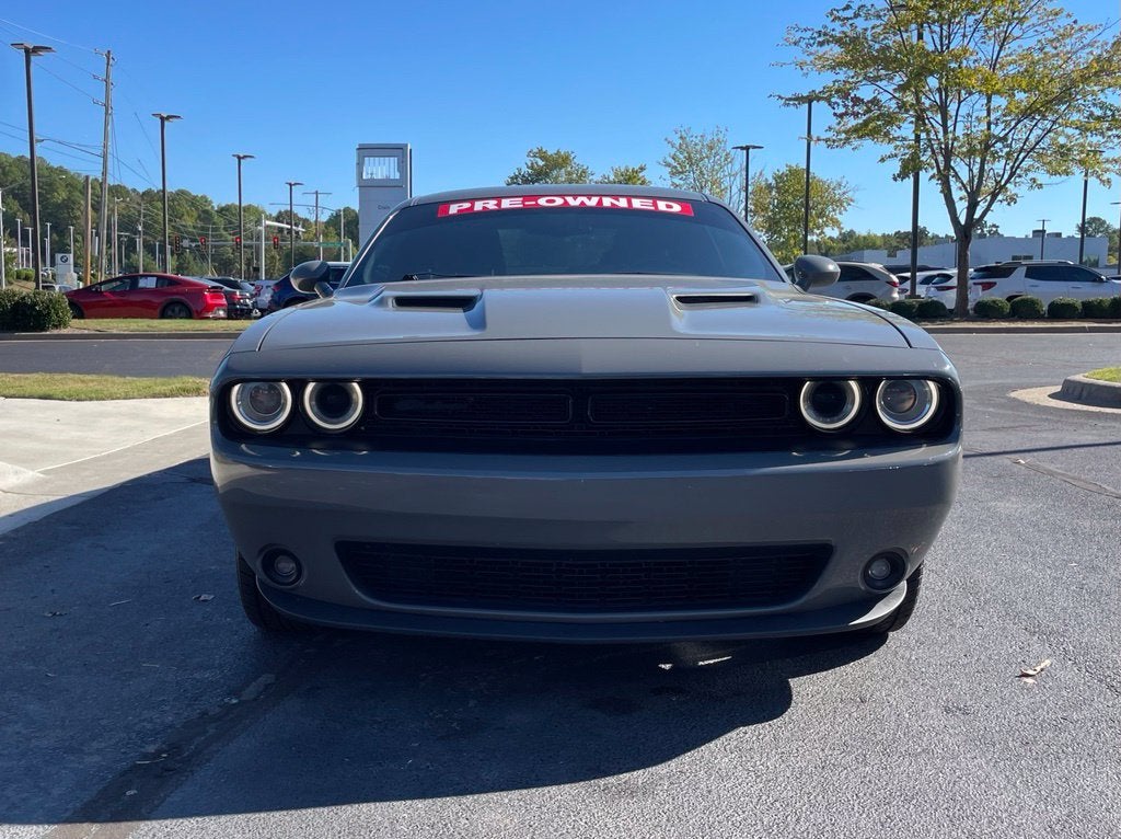 2023 Dodge Challenger SXT Clean CarFax, One Owner, Moonroof, Blacktop Pkg