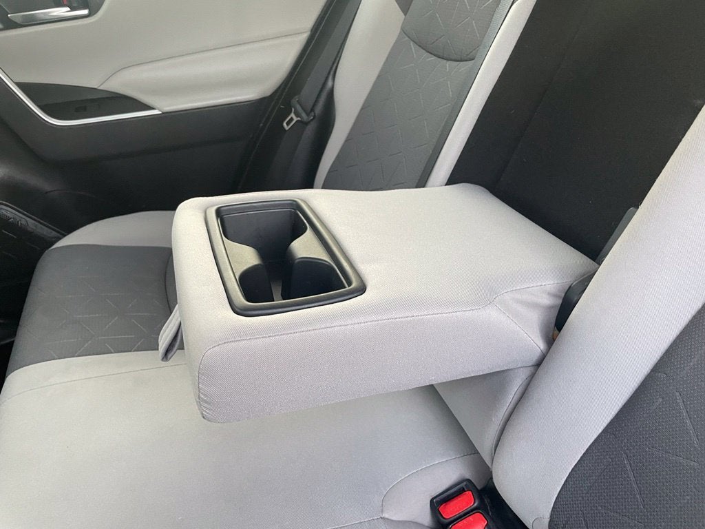 2020 Toyota RAV4 XLE Clean CarFax