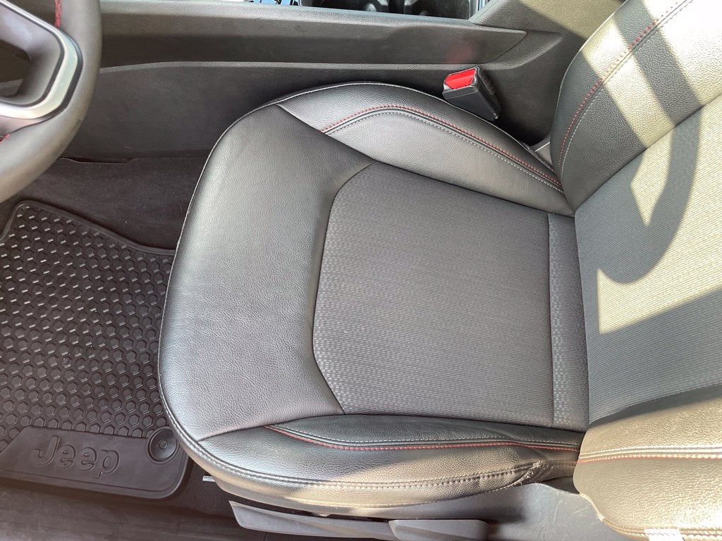 2025 Jeep Compass Trailhawk Clean CarFax, One Owner
