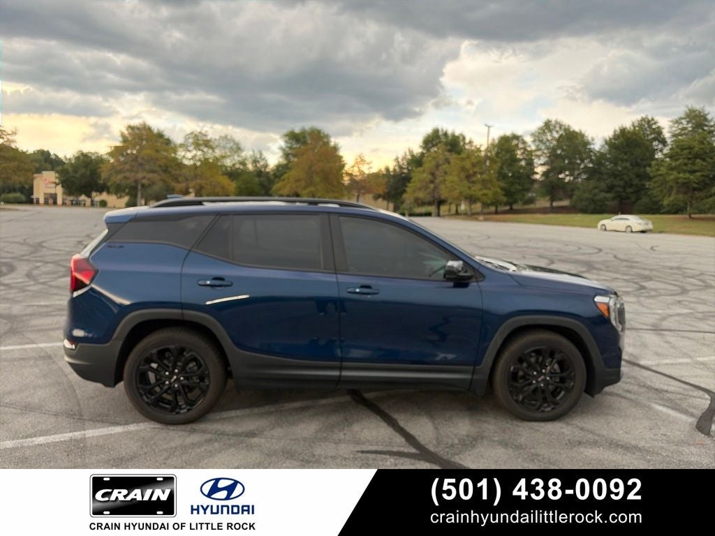 2022 GMC Terrain SLE