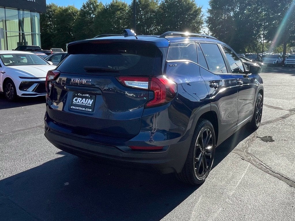 2022 GMC Terrain SLE