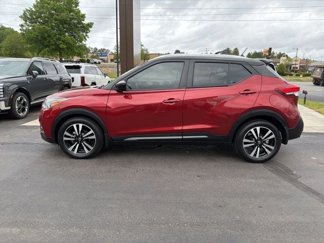 2019 Nissan Kicks SR