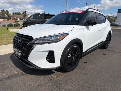 2023 Nissan Kicks SR