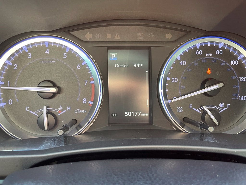 2019 Toyota Highlander Limited Platinum Third Row, Leather, Clean CarFax, One Owner, Low M