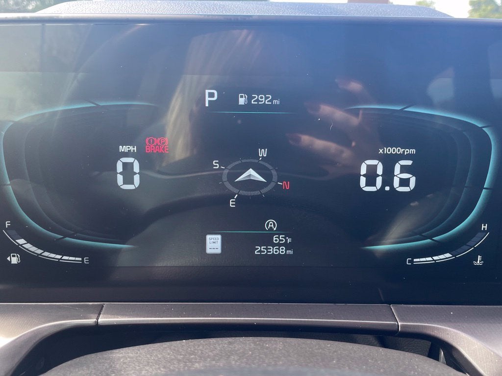 2025 Kia Telluride S Leather, Moonroof, Third Row, Clean CarFax